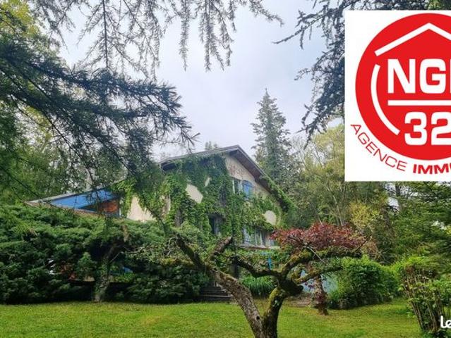 Propriété 9 pièces 250 m²