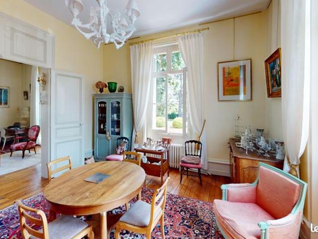 Propriété 9 pièces 250 m²
