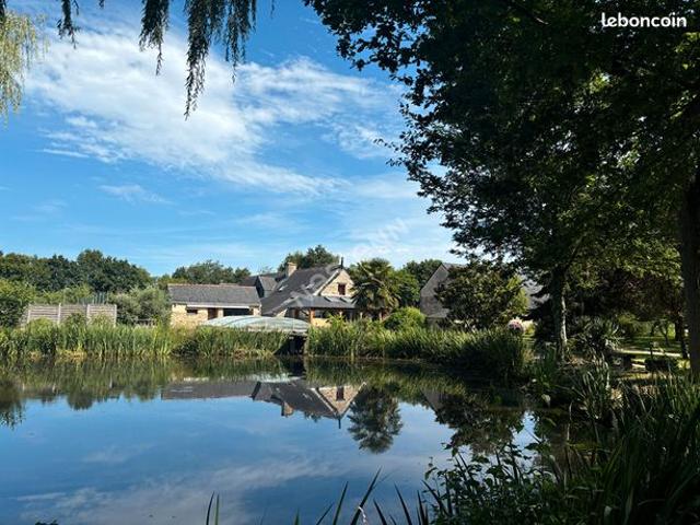 Propriété 9 pièces 250 m²