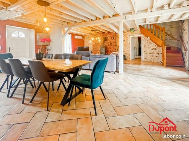 Propriété 9 pièces 252 m²