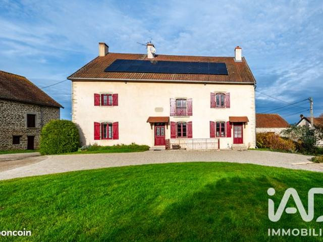 Propriété 9 pièces 265 m²
