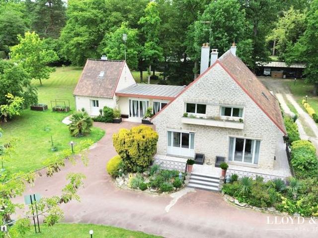 Propriété 9 pièces 267 m²