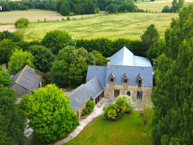 Propriété 9 pièces 269 m²