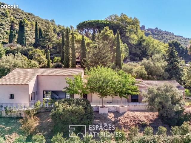 Propriété 9 pièces 260 m²