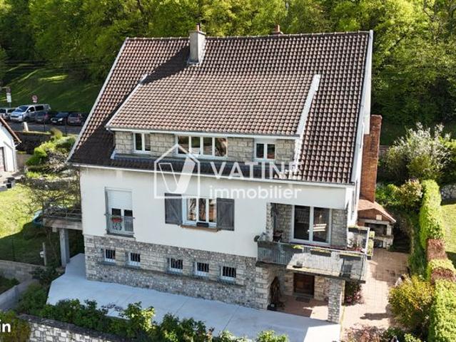 Propriété 9 pièces 262 m²