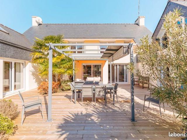 Propriété 9 pièces 274 m²