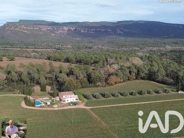 Propriété 9 pièces 274 m²