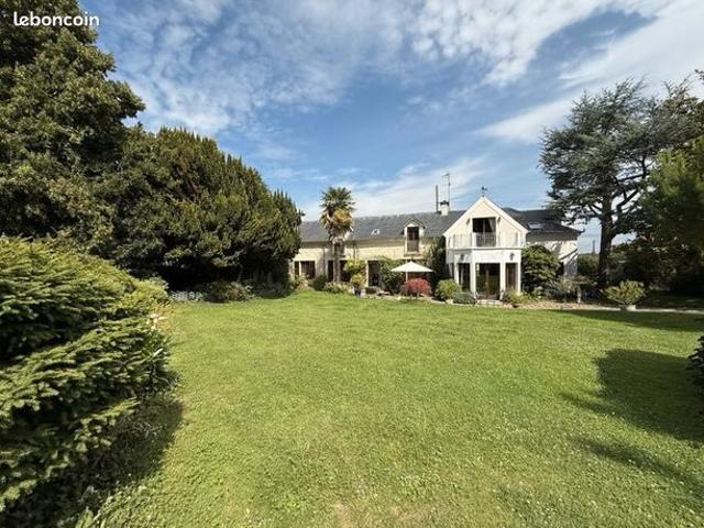 Propriété 9 pièces 276 m²