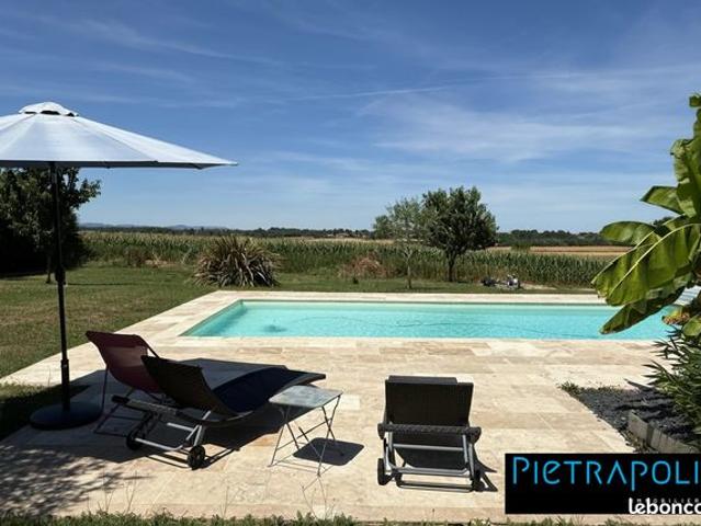 Propriété 9 pièces 277 m²