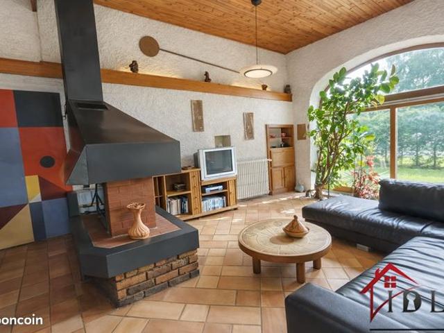 Propriété 9 pièces 270 m²