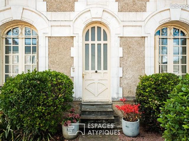 Propriété 9 pièces 270 m²
