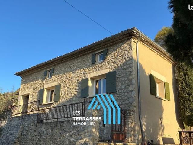 Propriété 9 pièces 271 m²