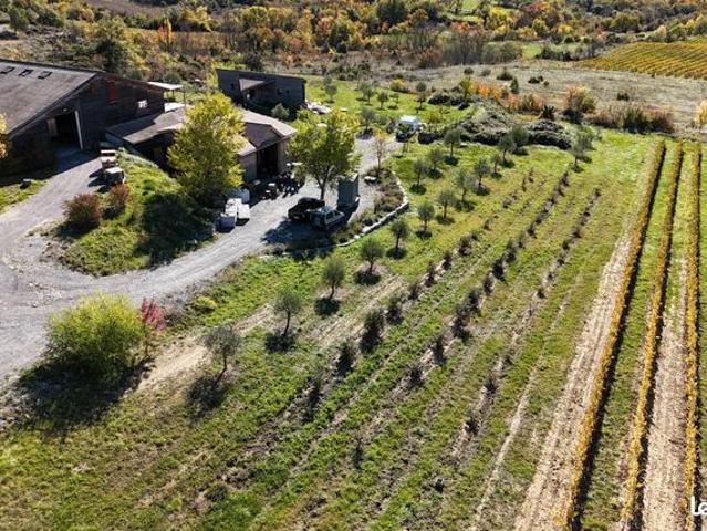 Propriété 9 pièces 273 m²