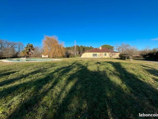 Propriété 9 pièces 287 m²