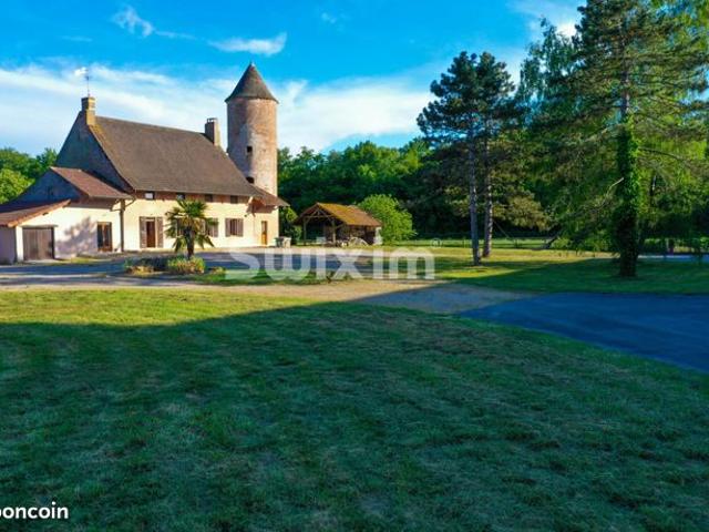 Propriété 9 pièces 289 m²
