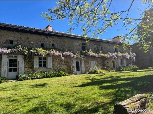 Propriété 9 pièces 280 m²