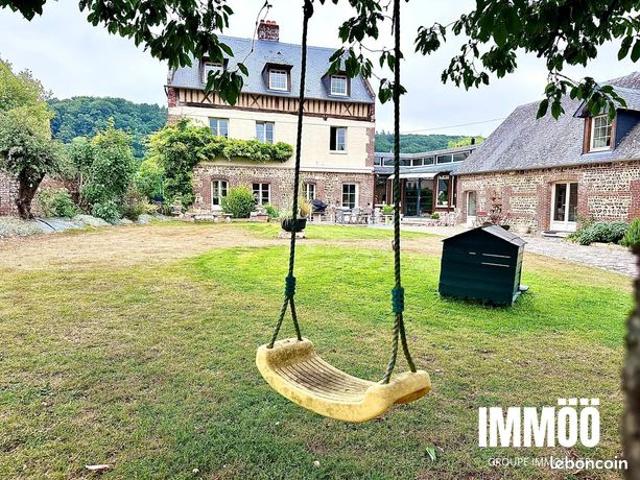 Propriété 9 pièces 280 m²