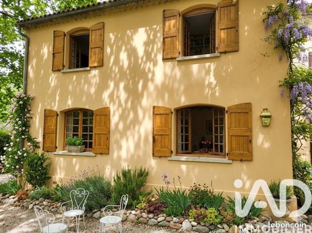 Propriété 9 pièces 280 m²