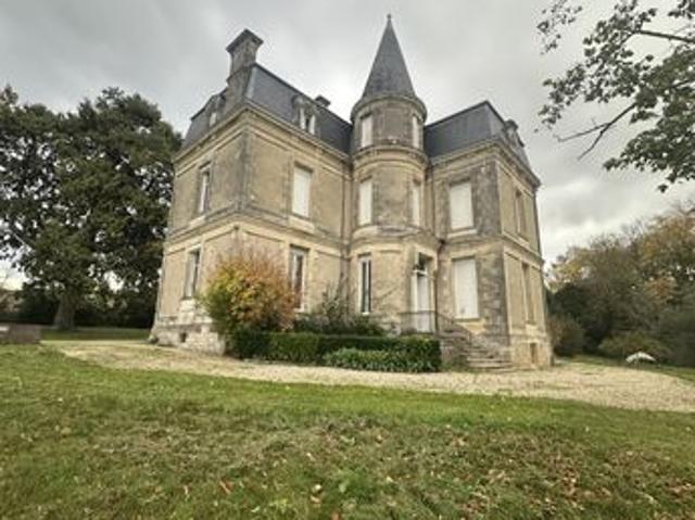 Propriété 9 pièces 280 m²
