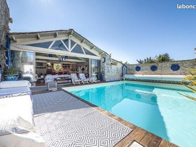 Propriété 9 pièces 280 m²