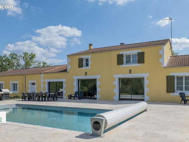 Propriété 9 pièces 280 m²