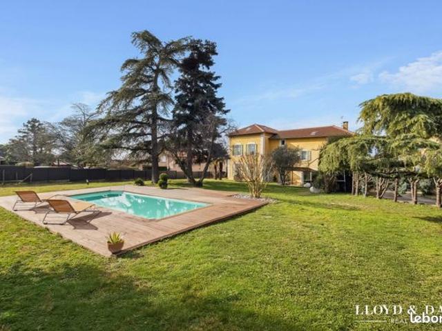 Propriété 9 pièces 280 m²