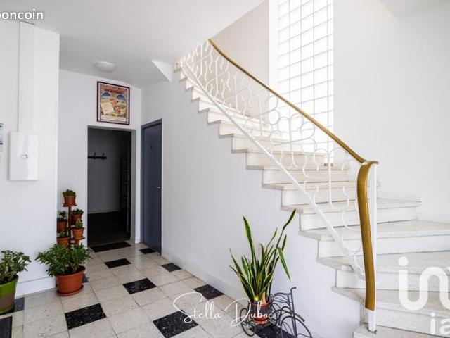 Propriété 9 pièces 282 m²