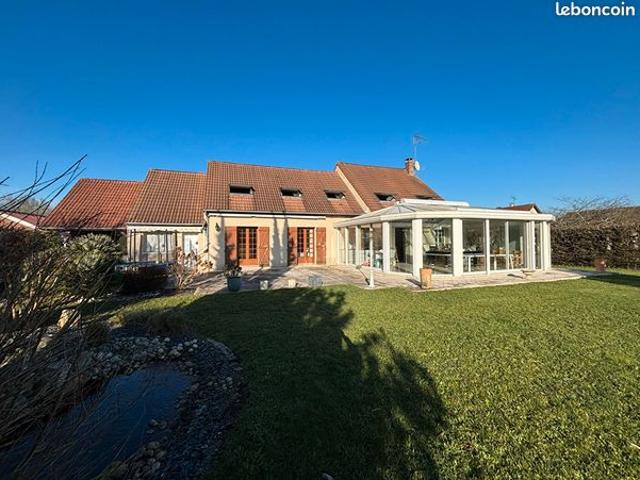 Propriété 9 pièces 283 m²