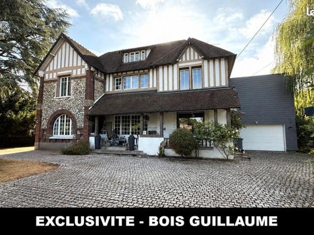 Propriété 9 pièces 296 m²