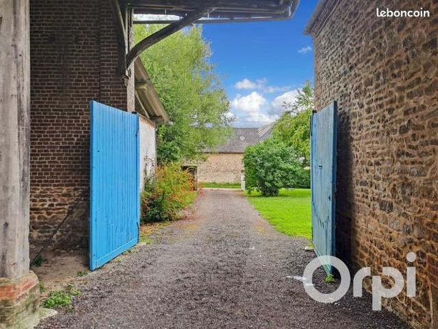 Propriété 9 pièces 296 m²