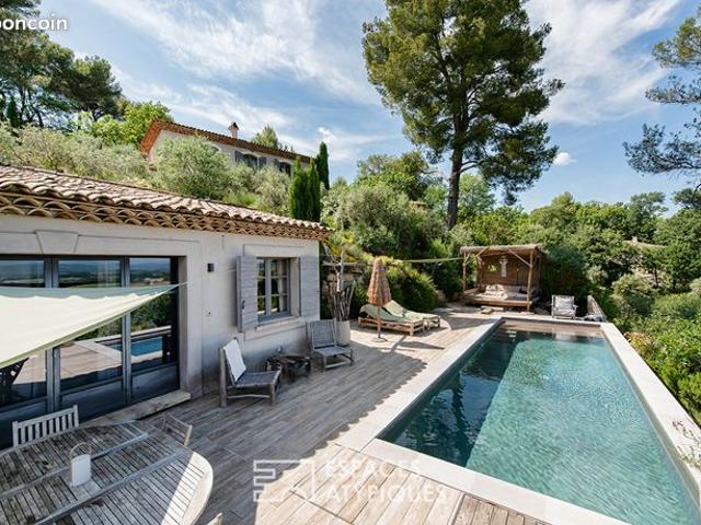 Propriété 9 pièces 290 m²