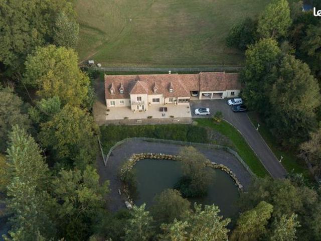 Propriété 9 pièces 290 m²