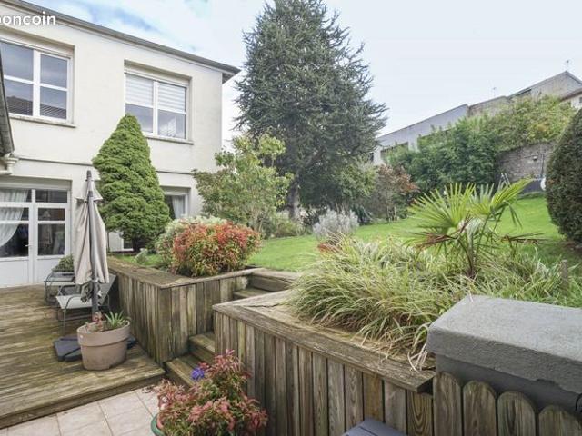 Propriété 9 pièces 290 m²