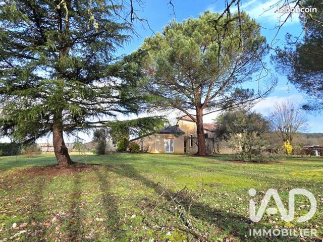 Propriété 9 pièces 290 m²