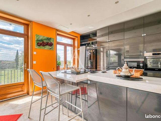Propriété 9 pièces 290 m²