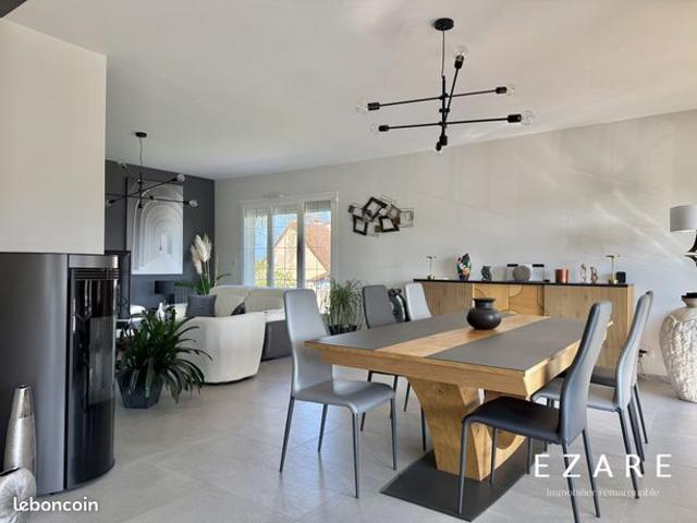 Propriété 9 pièces 291 m²