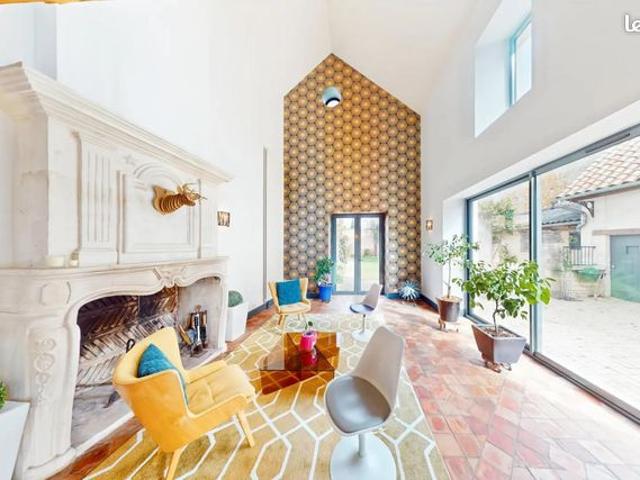 Maison 9 pièces 291 m²