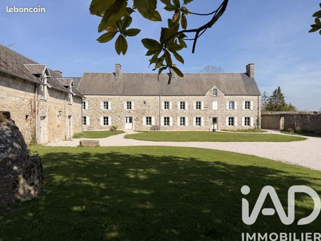 Propriété 9 pièces 291 m²