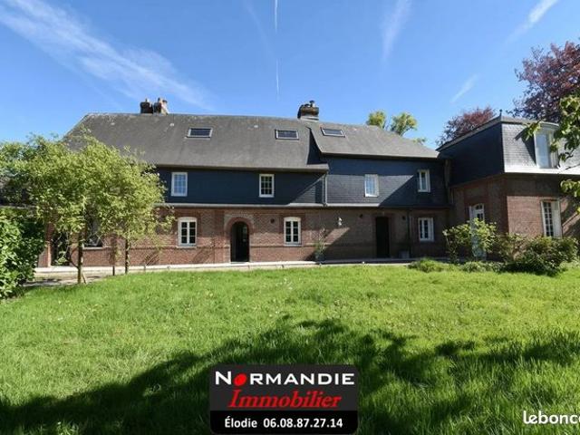 Propriété 9 pièces 305 m²