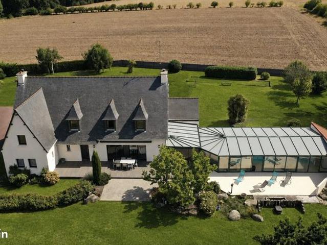 Propriété 9 pièces 306 m²