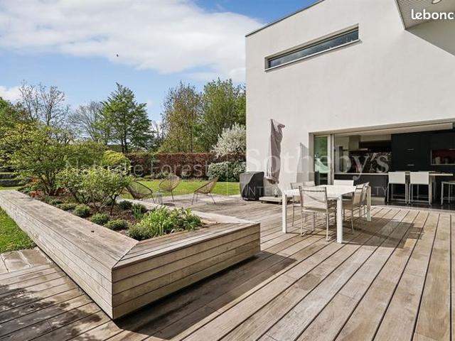 Propriété 9 pièces 308 m²