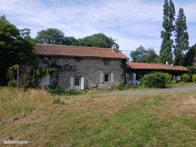 Propriété 9 pièces 300 m²