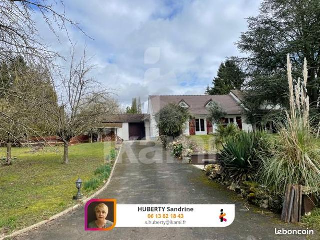 Propriété 9 pièces 300 m²
