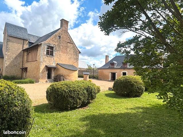 Propriété 9 pièces 300 m²