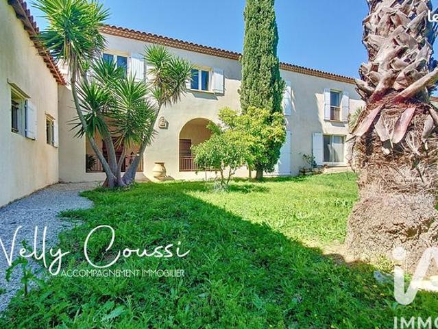 Propriété 9 pièces 300 m²