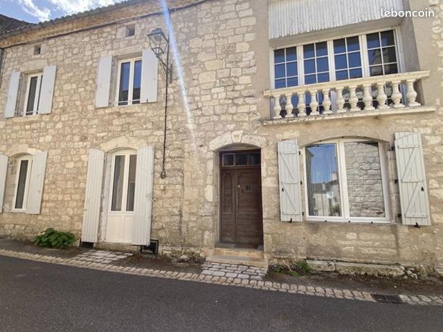 Propriété 9 pièces 300 m²