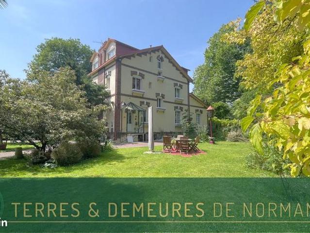 Propriété 9 pièces 315 m²