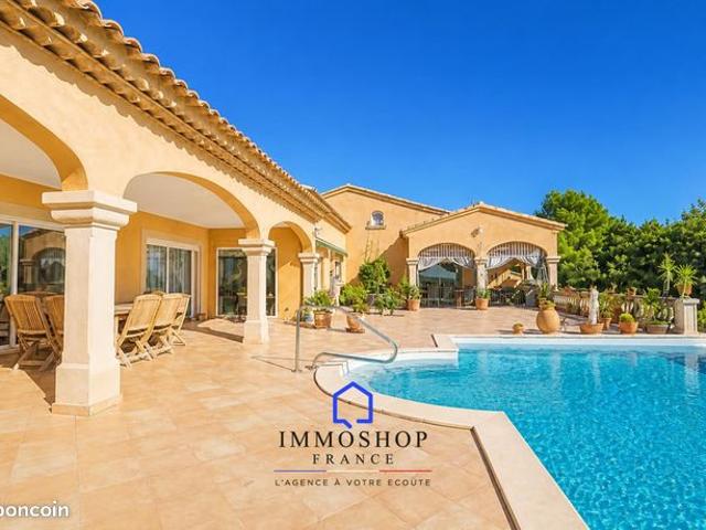 Propriété 9 pièces 310 m²