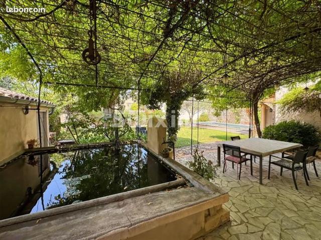 Propriété 9 pièces 312 m²