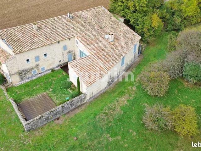 Propriété 9 pièces 312 m²